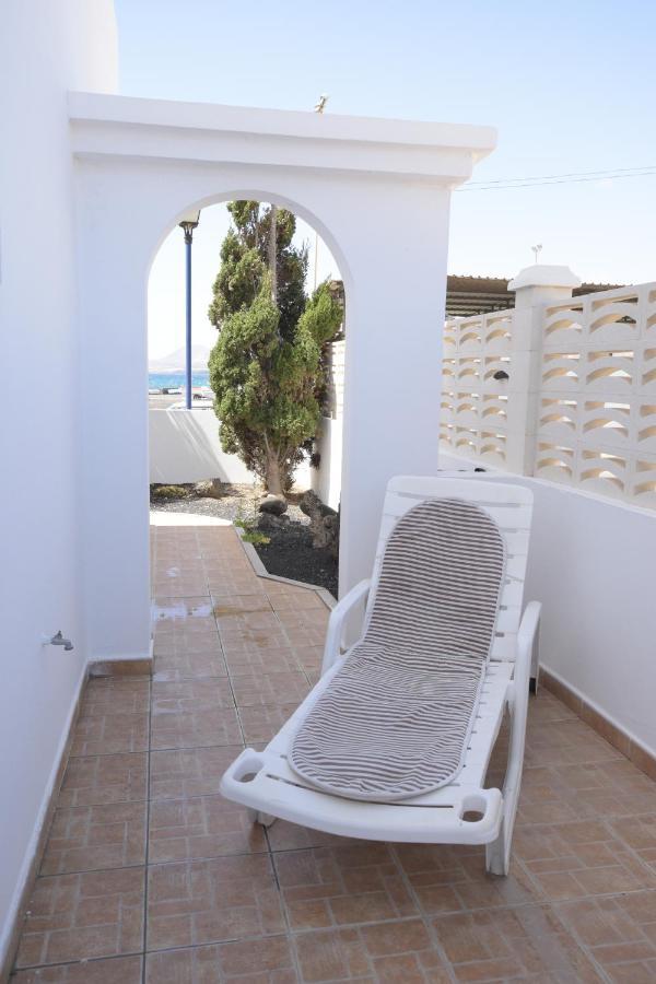 Marysol 1 Apartment With Terrace Close To The Sea Punta Mujeres Exterior photo